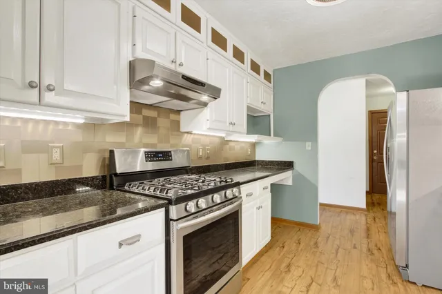 $314,000 | 40 Glenwood Drive, Arendtsville, PA 17307