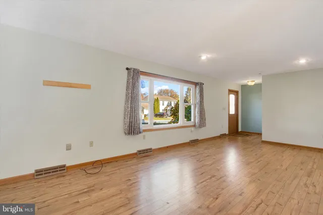 $314,000 | 40 Glenwood Drive, Arendtsville, PA 17307