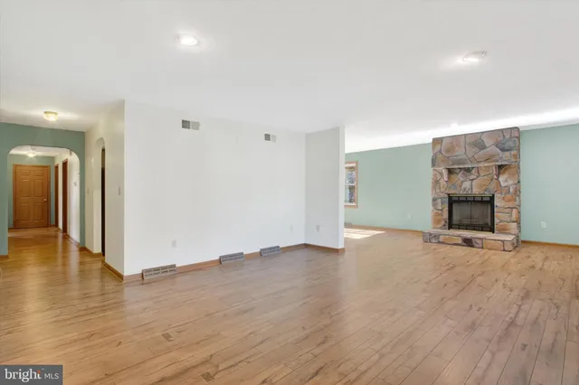 $314,000 | 40 Glenwood Drive, Arendtsville, PA 17307