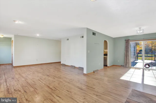 $314,000 | 40 Glenwood Drive, Arendtsville, PA 17307