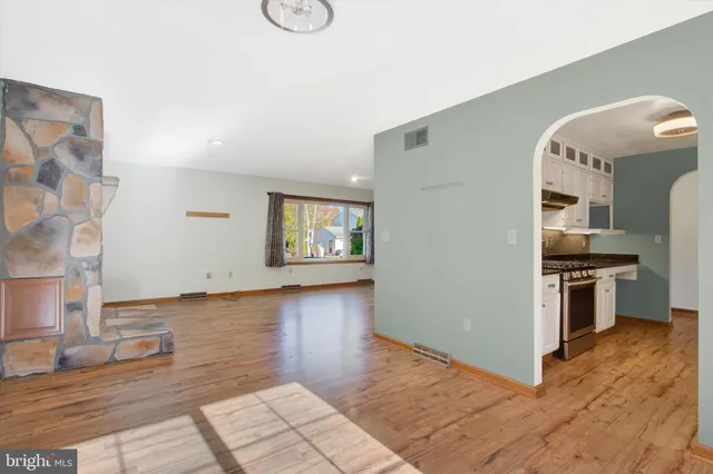 $314,000 | 40 Glenwood Drive, Arendtsville, PA 17307