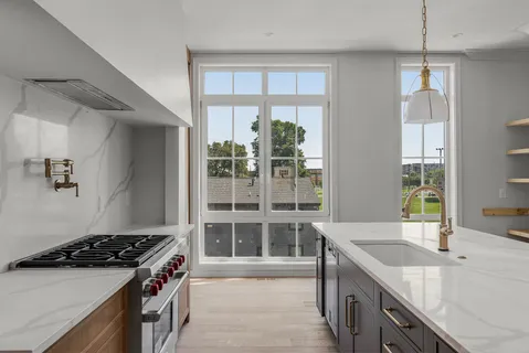 $2,349,000 | 1601 4th Avenue North, Nashville, TN 37208