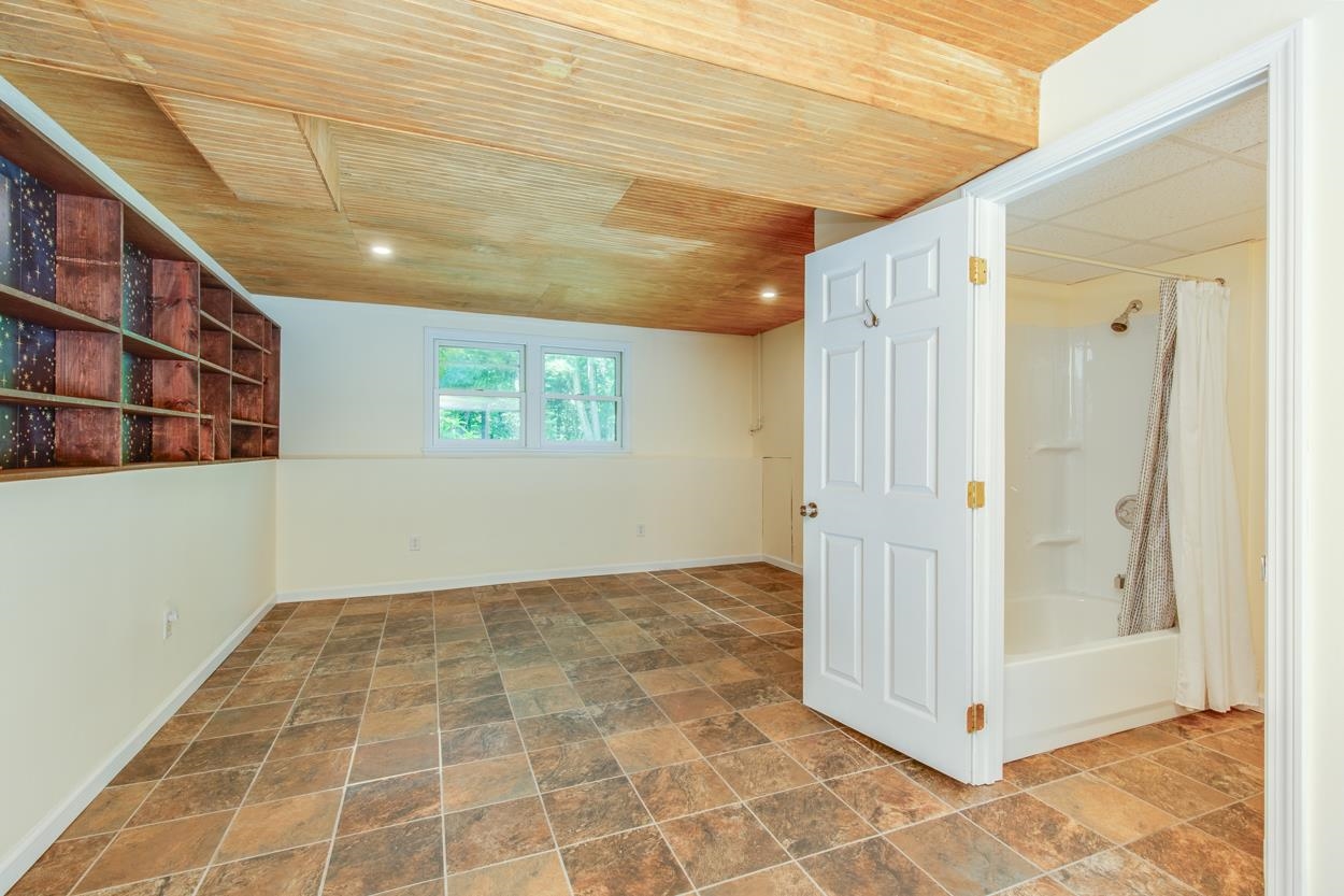 46 Cleveland Hill Road Brookline, NH 03033 - Photo 36 of 60