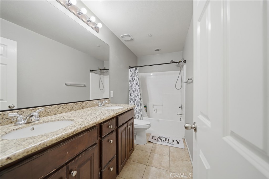 34308 Heather Ridge Road Lake Elsinore, CA 92532 - Photo 23 of 31