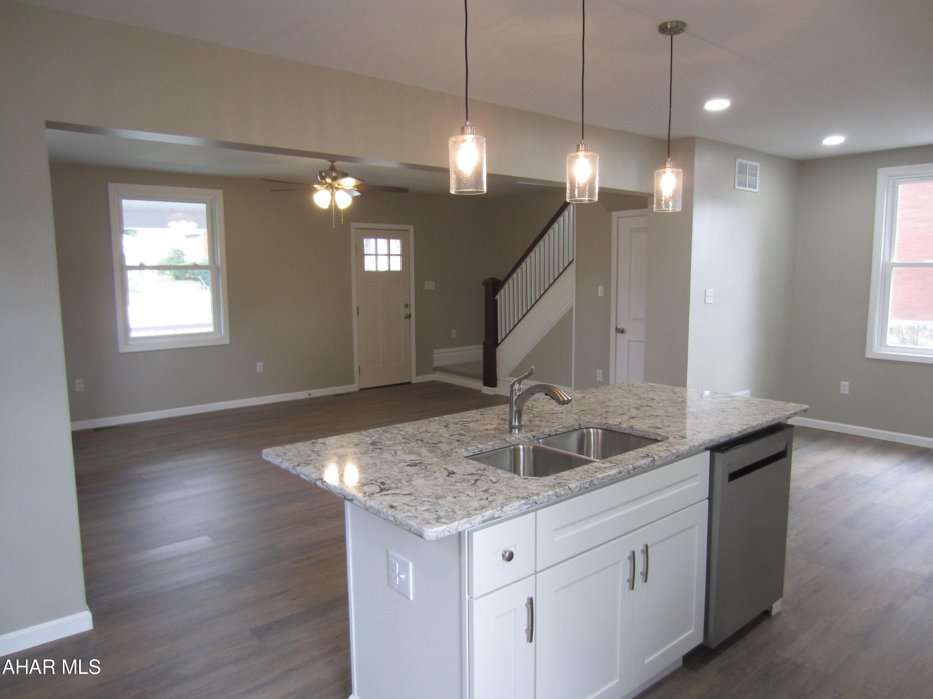 520 Maple Street Roaring Spring, PA 16673 - Photo 14 of 34 Gallery Image 14