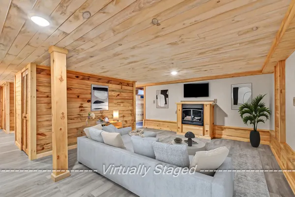 $845,000 | 152 Couillard Road, Palermo, ME 04354