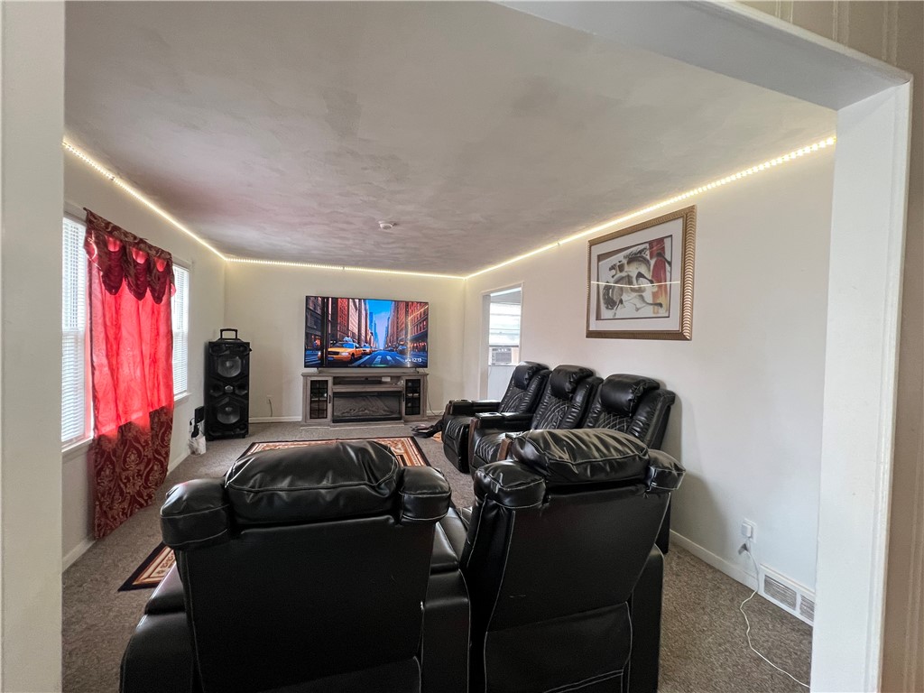 163 Elmgrove Road Greece, NY 14626 - Photo 20 of 38