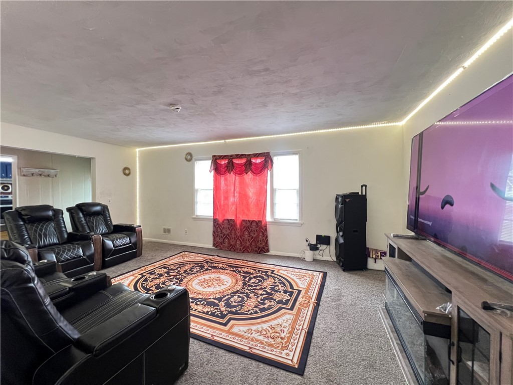 163 Elmgrove Road Greece, NY 14626 - Photo 21 of 38