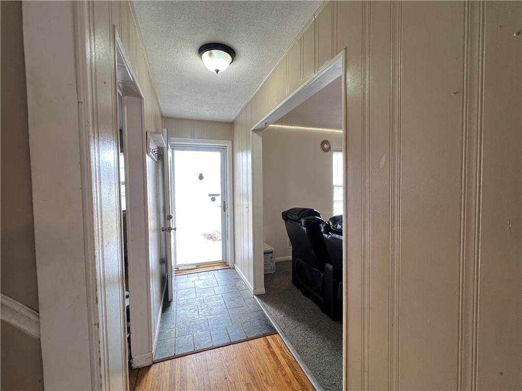 163 Elmgrove Road Greece, NY 14626 - Photo 6 of 38