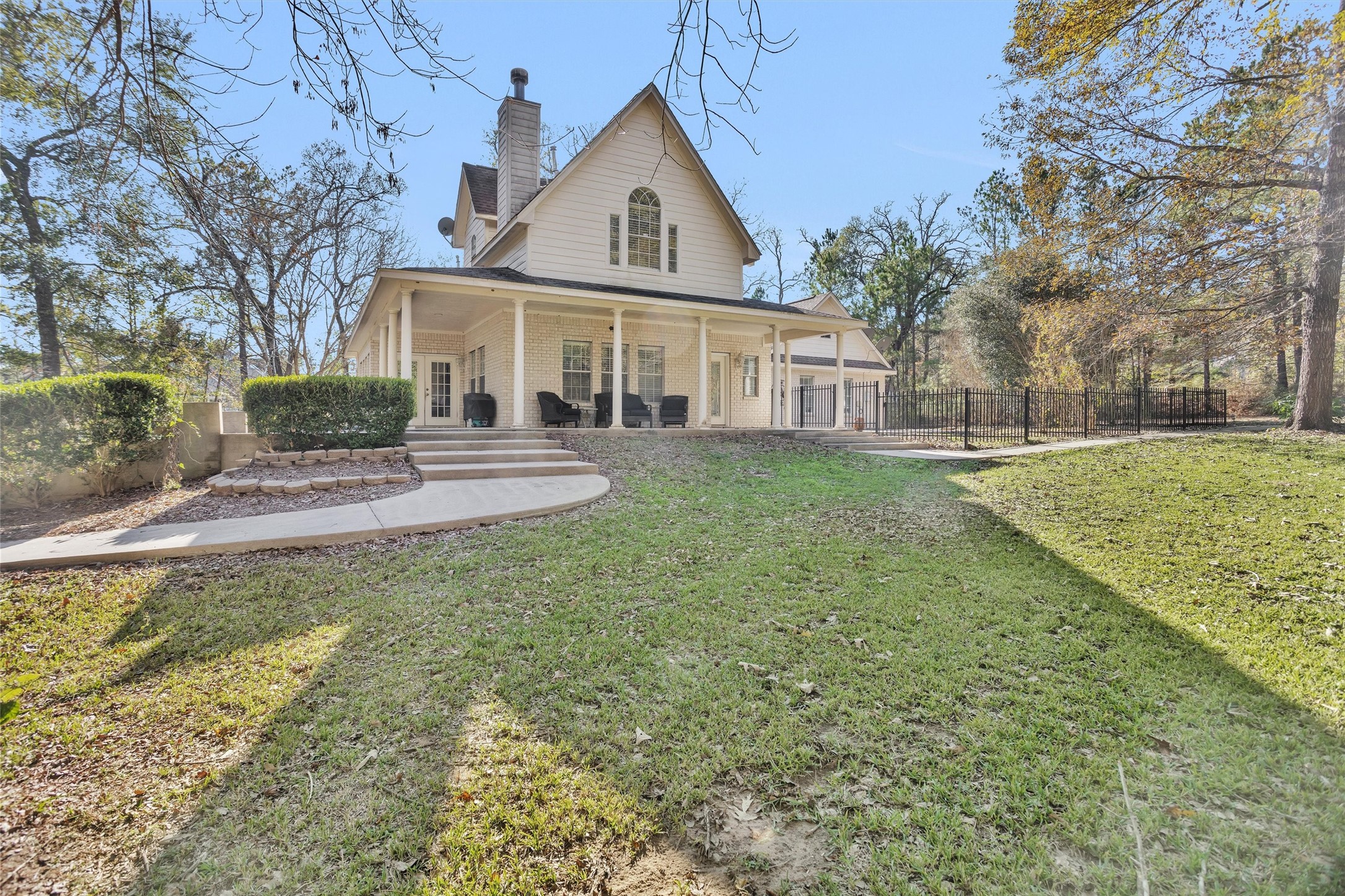 27789 Armadillo Road Montgomery, TX 77356 - Photo 1 of 50