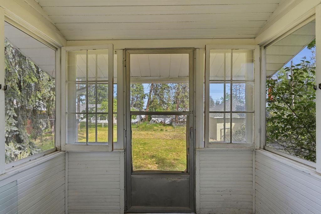 113 North 4th Street Cheney, WA 99004 - Photo 22 of 38