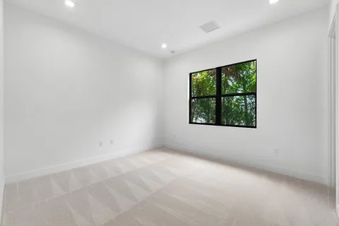 $2,000,900 | 9241 Sunflower Mdw Road, Boca Raton, FL 33434