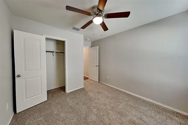 $2,000 | 437 Falling Star Drive, Fort Worth, TX 76052