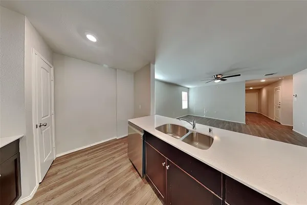 $2,000 | 437 Falling Star Drive, Fort Worth, TX 76052