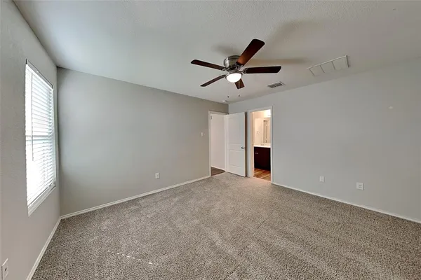 $2,000 | 437 Falling Star Drive, Fort Worth, TX 76052