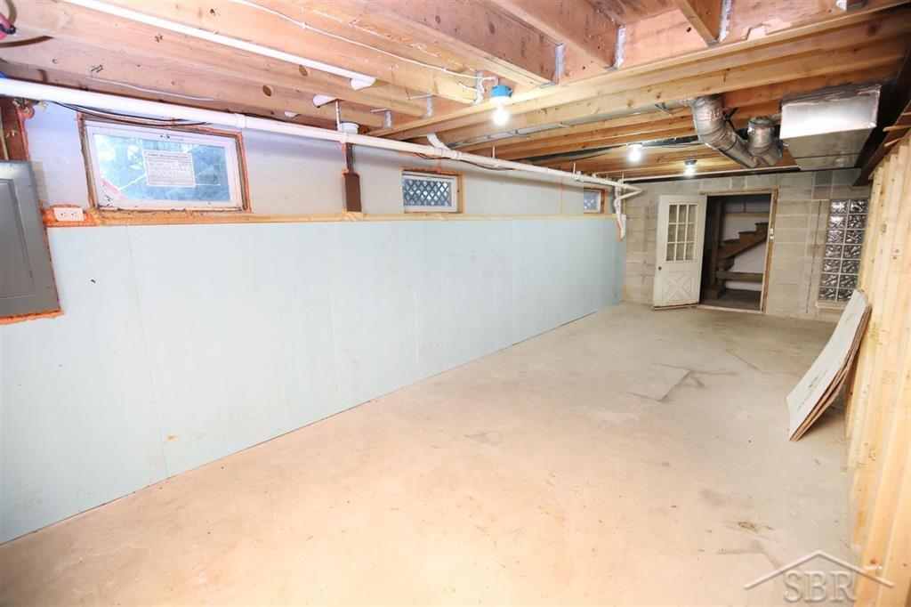 3255 East Monroe Road Midland, MI 48642 - Photo 36 of 52 50003000-35.JPG
