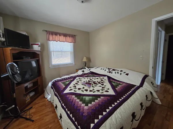 $335,000 | 834 East North Lake Street, Hancock, WI 54943