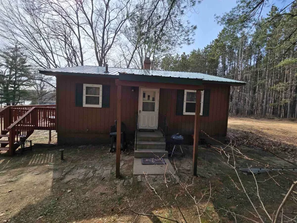 $335,000 | 834 East North Lake Street, Hancock, WI 54943