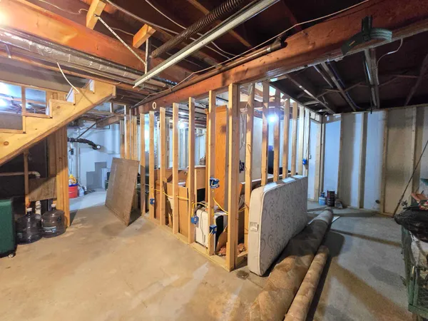 $335,000 | 834 East North Lake Street, Hancock, WI 54943