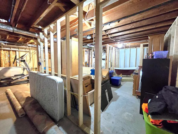 $335,000 | 834 East North Lake Street, Hancock, WI 54943