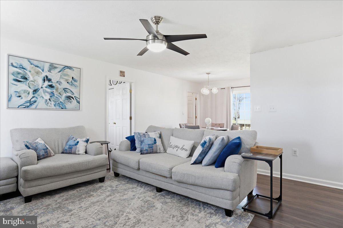 57 Stiles Way Ranson, WV 25438 - Photo 4 of 25