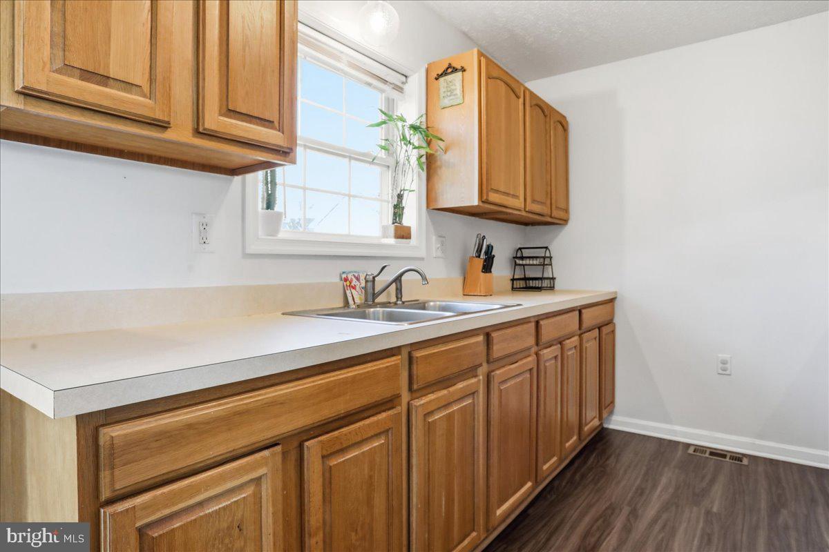 57 Stiles Way Ranson, WV 25438 - Photo 8 of 25