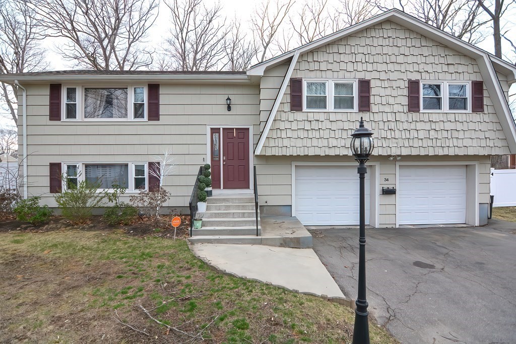 34 Gloversbrook Road Randolph, MA 02368 - Photo 1 of 42 Gallery Image 1