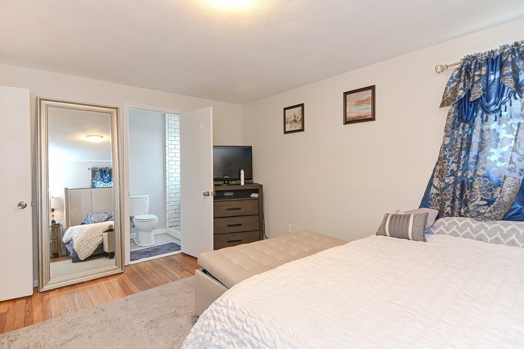 34 Gloversbrook Road Randolph, MA 02368 - Photo 18 of 42 Gallery Image 18