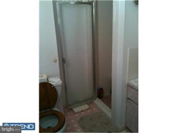 421 Densmore Road Philadelphia, PA 19116 - Photo 13 of 14 Gallery Image 13