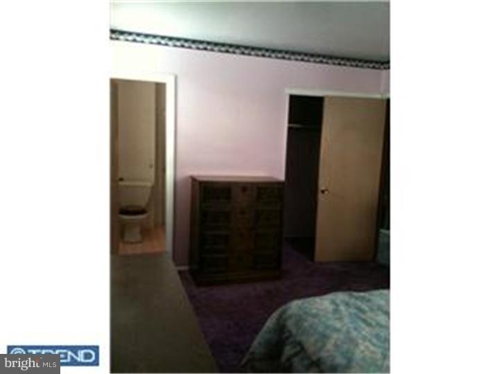 421 Densmore Road Philadelphia, PA 19116 - Photo 5 of 14 Gallery Image 5