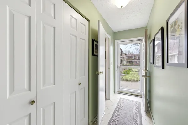 $230,000 | 2533 Essex Court, Unit 38, St. Joseph, MI 49085