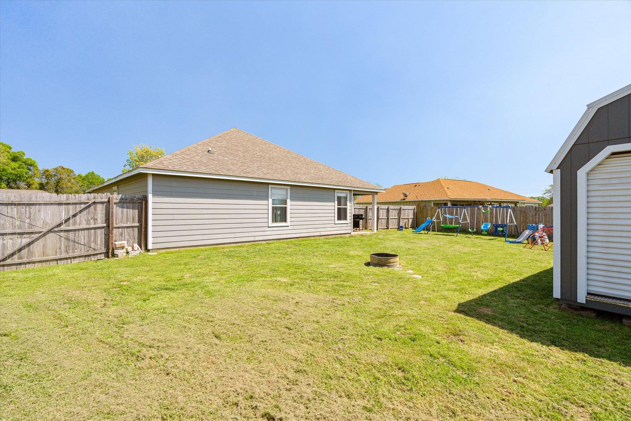 205 Lakefront Circle Summerdale, AL 36580 - Photo 25 of 33