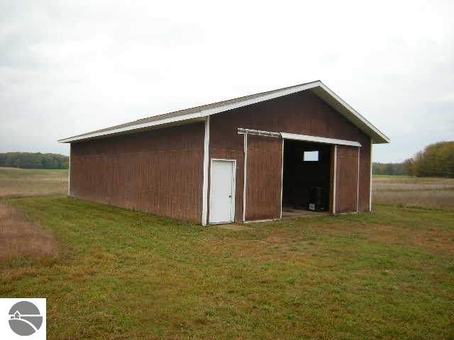 7322 Rahe Road Kingsley, MI 49649 - Photo 3 of 16 1720835-2.JPG