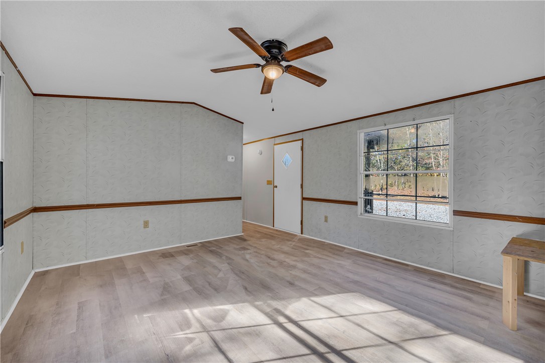 222 Sullivan Road Walhalla, SC 29691 - Photo 12 of 31 Gallery Image 12