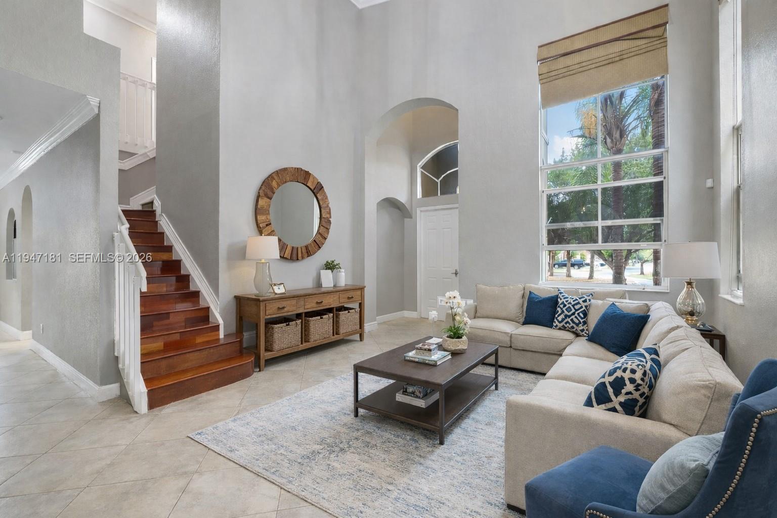 4113 Northeast 22nd Lane Homestead, FL 33033 - Photo 4 of 37