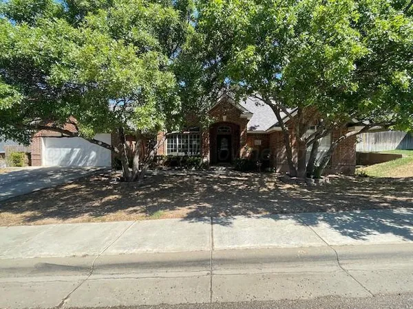 $395,000 | 5 Muirfield Lane, Amarillo, TX 79124