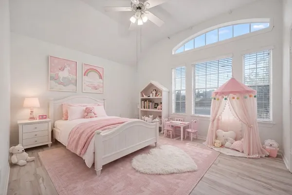 $2,350 | 14914 West Bend Drive, Houston, TX 77082