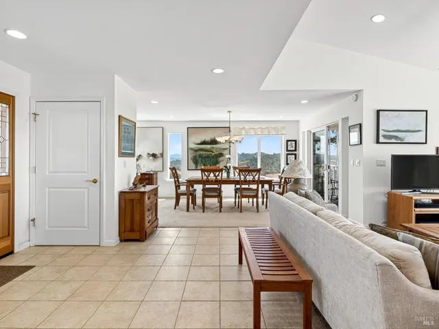 $659,000 | 5650 High Point Road, Willits, CA 95490