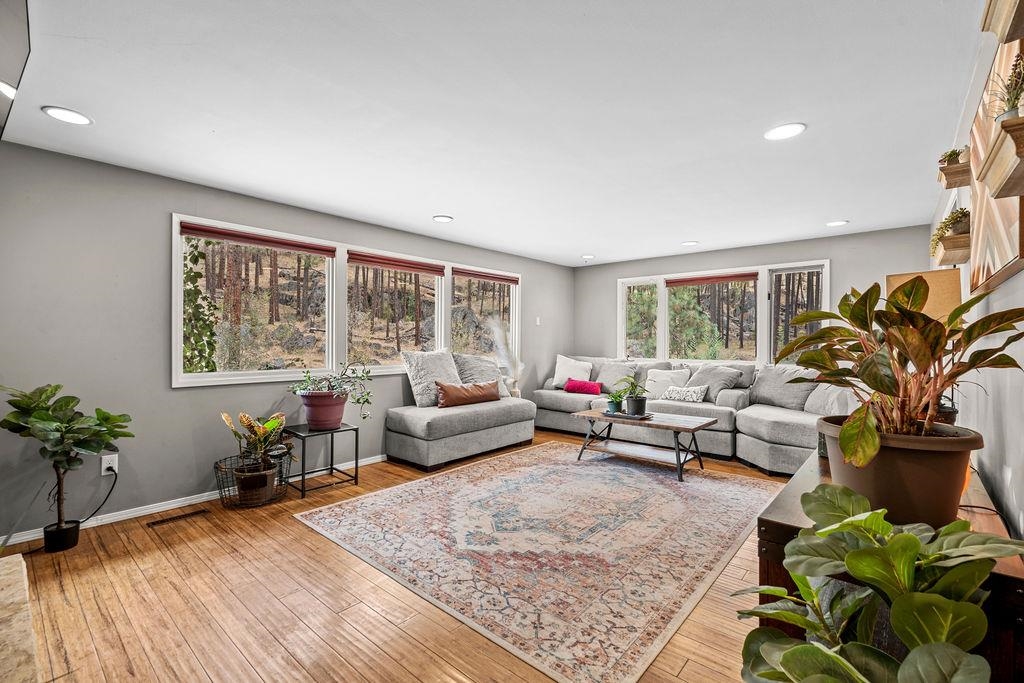 12620 North Nine Mile Road Nine Mile Falls, WA 99026 - Photo 6 of 50