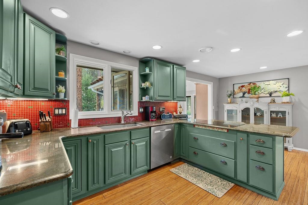 12620 North Nine Mile Road Nine Mile Falls, WA 99026 - Photo 7 of 50