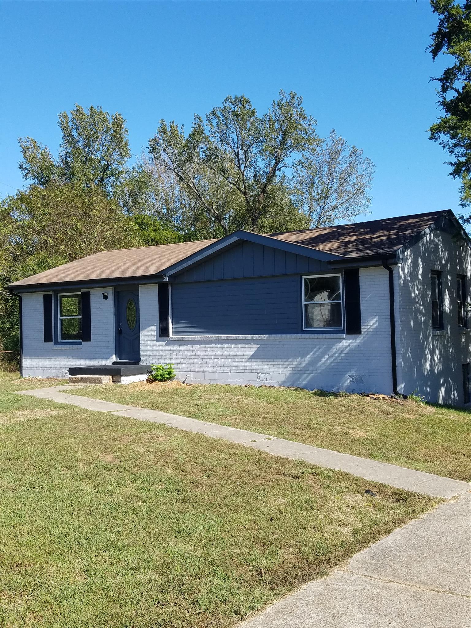 229 Edmondson Ferry Road Clarksville, TN 37040 - Photo 1 of 25 Gallery Image 1