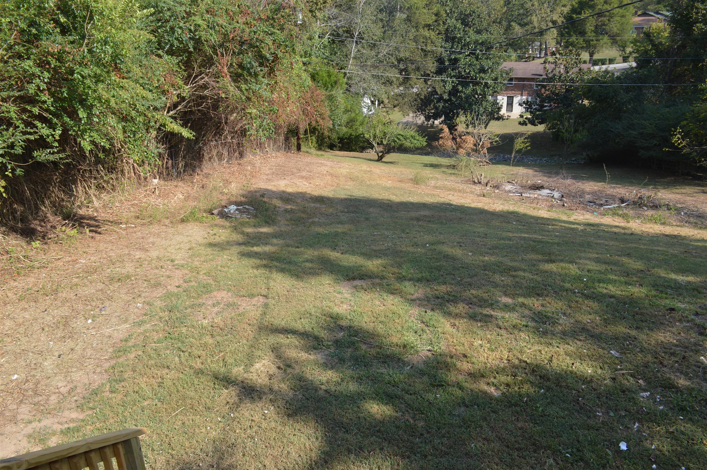 229 Edmondson Ferry Road Clarksville, TN 37040 - Photo 12 of 25 Gallery Image 12
