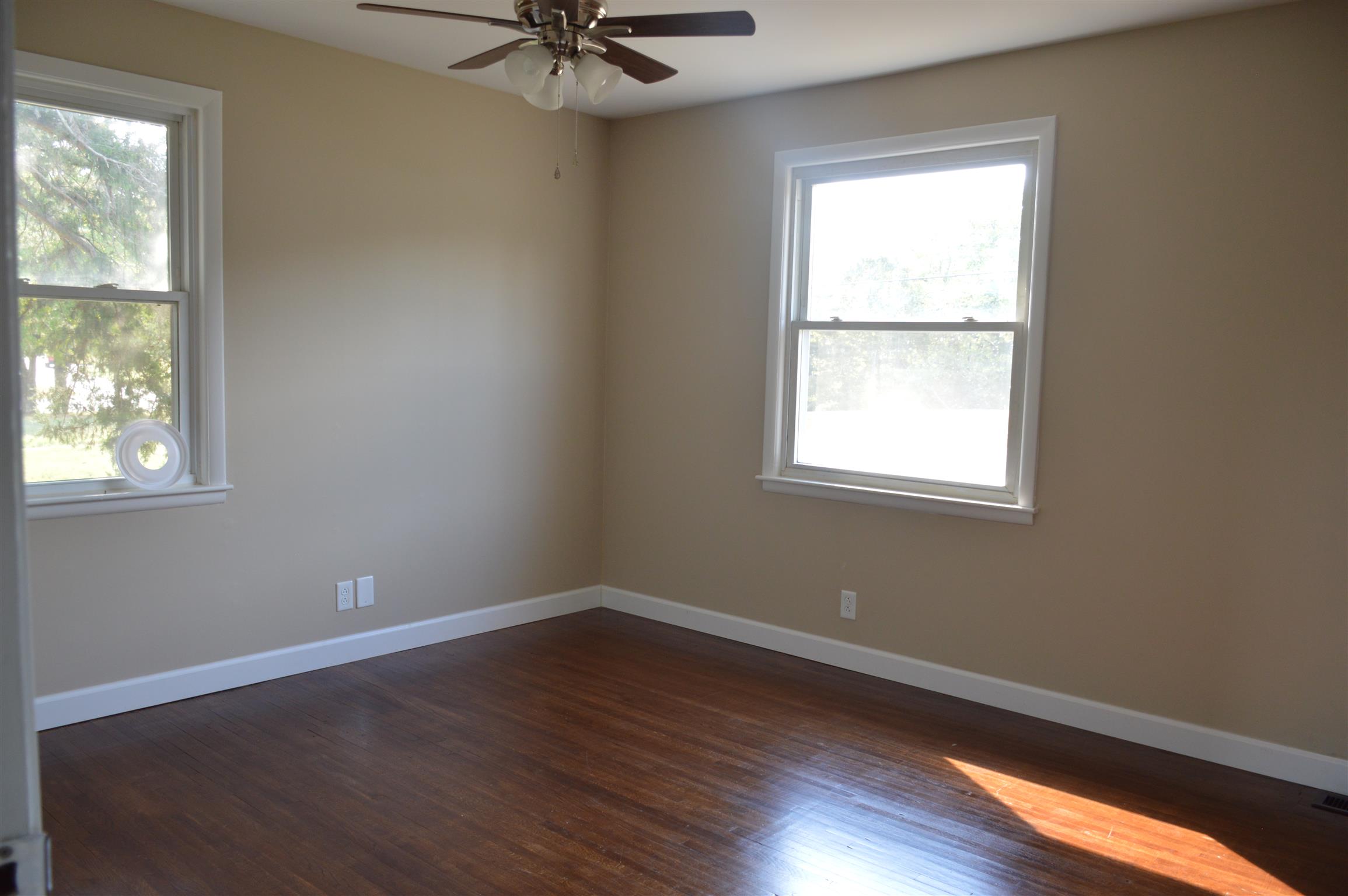229 Edmondson Ferry Road Clarksville, TN 37040 - Photo 18 of 25 Gallery Image 18