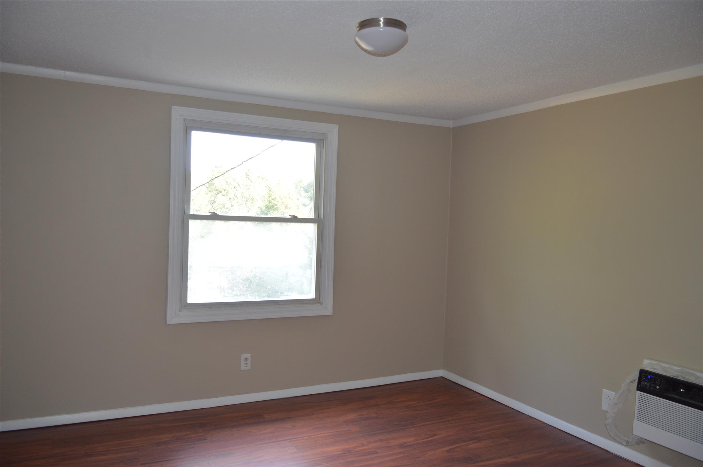 229 Edmondson Ferry Road Clarksville, TN 37040 - Photo 9 of 25 Gallery Image 9