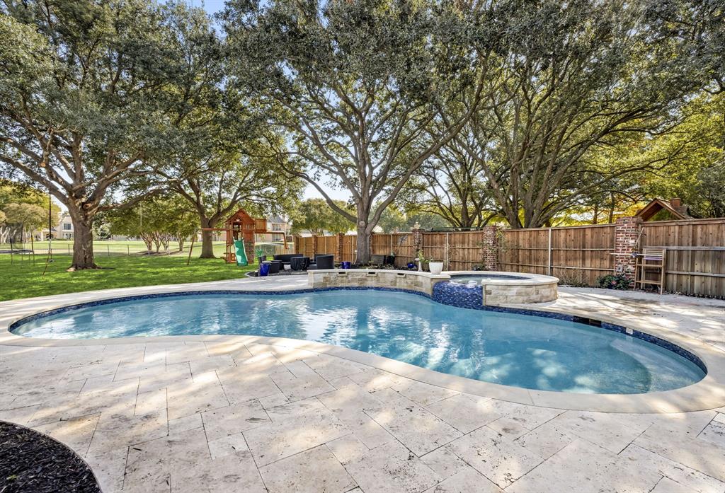 1904 MacGregor Drive Plano, TX 75093 - Photo 33 of 38 Pool & Spa