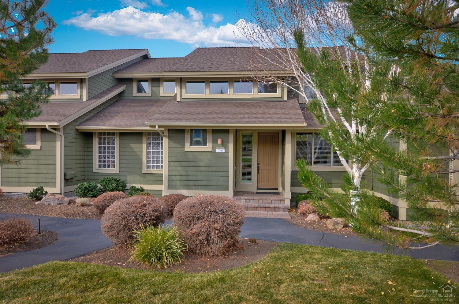 1362 Highland View Loop Redmond, OR 97756 - Photo 1 of 25 Gallery Image 1