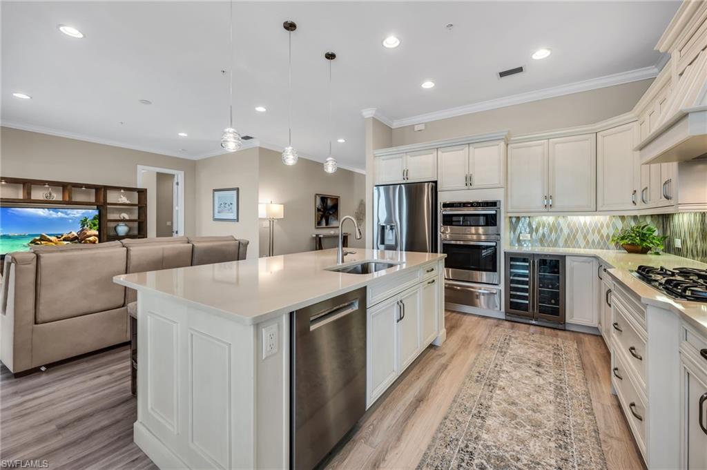 8026 Signature Club Circle, Unit 5201 Naples, FL 34113 - Photo 8 of 21