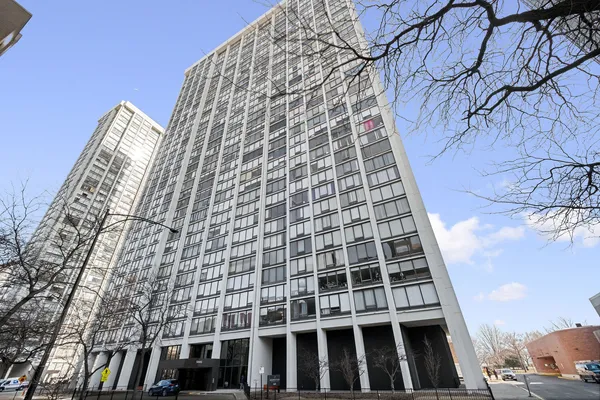$350,000 | 5445 North Sheridan Road, Unit 802, Chicago, IL 60640