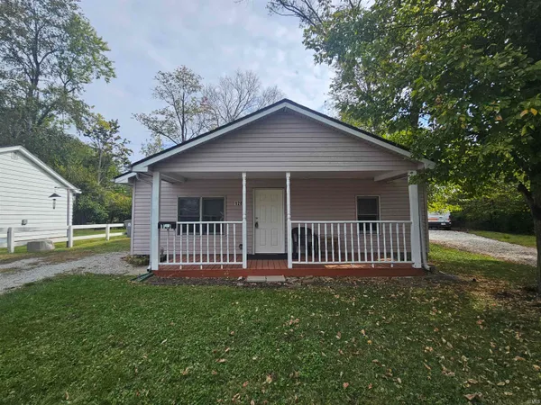 $2,400 | 128 North Roosevelt Street, Bloomington, IN 47408