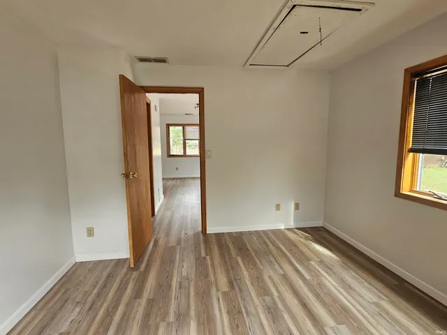 $2,400 | 128 North Roosevelt Street, Bloomington, IN 47408